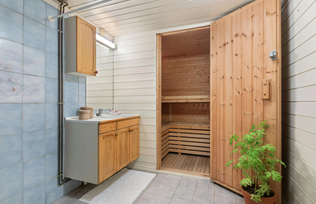 Sauna im Badezimmer: Die perfekte Wellnessoase zu Hause
