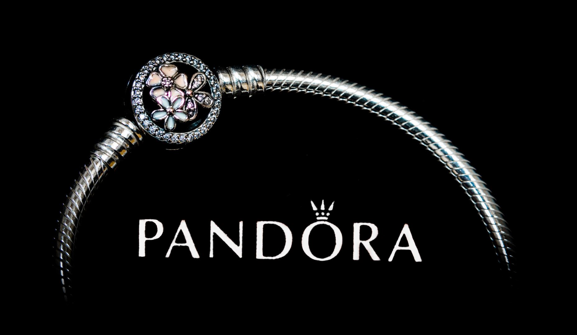 Wie Mache Ich Ein Pandora Armband Auf morethandesign.at