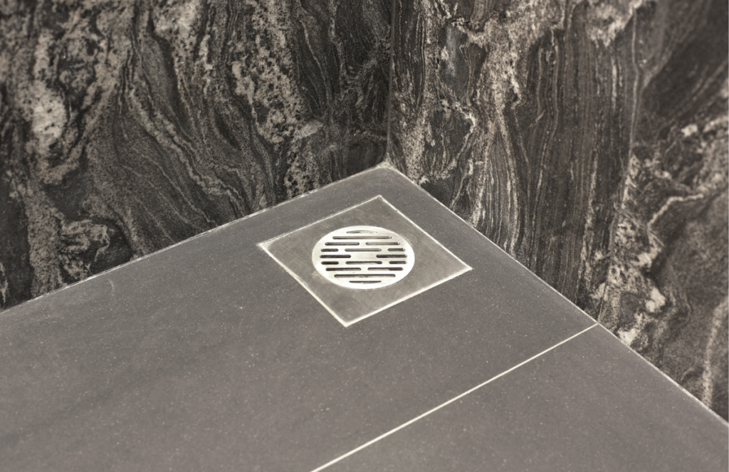 Abfluss verstopft: 5 Hausmittel, die wirklich helfen