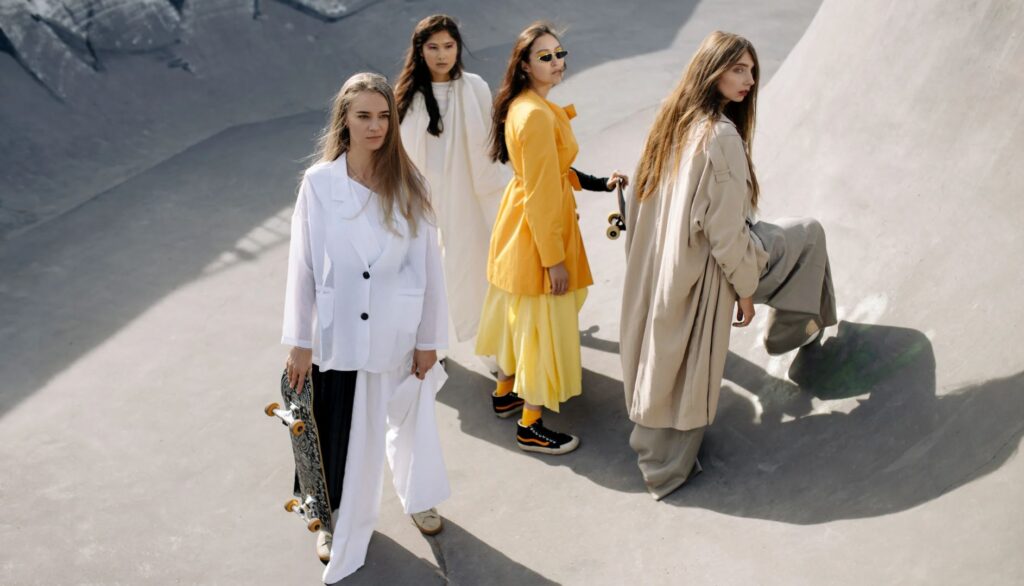 Sportlich elegante Mode für Frauen ab 50 Stilvolle Looks für jeden Anlass