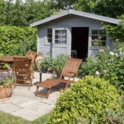Gartenhütte perfekt einrichten