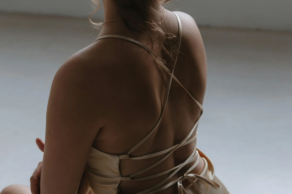 bh rückenfreies kleid ohne träger