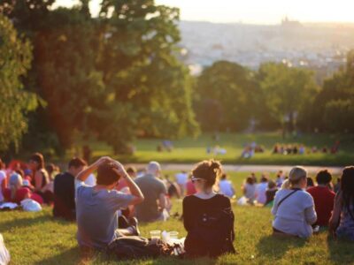 Wo leben die glücklichsten Menschen Ein tiefer Einblick in den World Happiness Report 2026