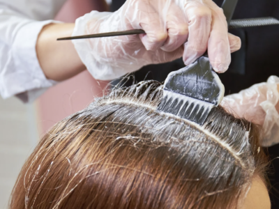 Kann man dunkle Haare heller färben ohne Blondierung