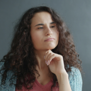 Emotionale Sprüche zum Nachdenken über Gefühle