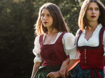 Welche Schuhe zum Dirndl sind bequem und elegant Diese Wahl entscheidet über deinen Wiesn Abend